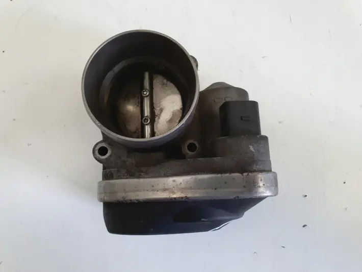 Audi A3 8L 1.6 16V PRZEPUSTNICA 036133062M