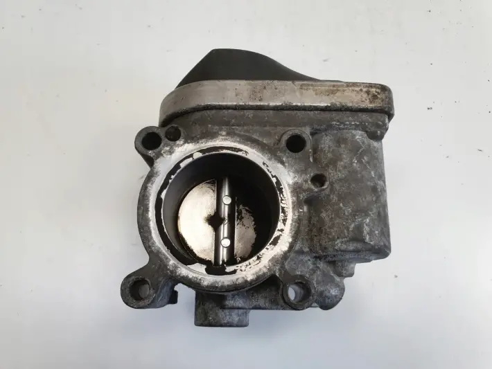 Seat Ibiza III 1.4 16V PRZEPUSTNICA 036133062N