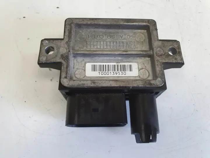 BMW E60 2.0 D PRZEKAŹNIK ŚWIEC ŻAROWCH 779800006