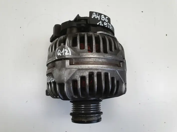 Audi A4 B6 1.9 TDI ALTERNATOR Bosch 028903029Q 0124525010 140A