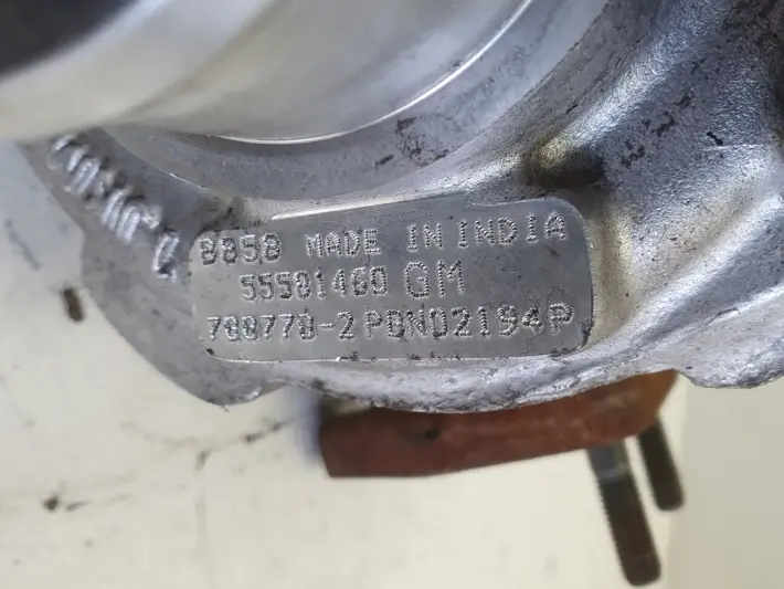Opel Insignia 2.0 CDTI TURBOSPRĘŻARKA 55581460