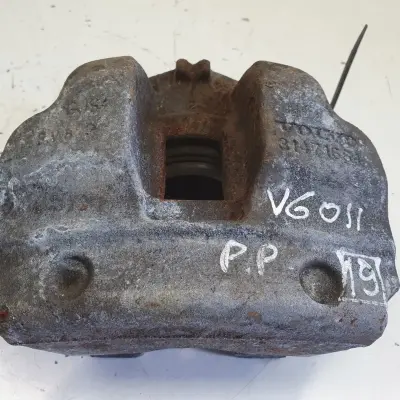 Volvo S60 II V60 I PRZEDNI ZACISK HAMULCOWY prawy przód pasażera 31471664