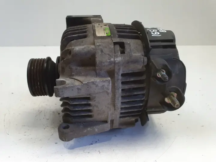Mercedes W168 1.4 8V ALTERNATOR valeo 90A