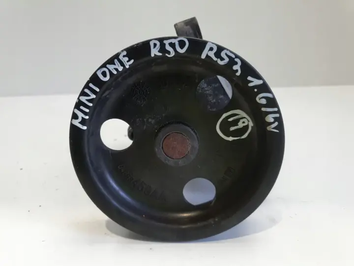 Mini One R50 R53 1.6 16V POMPA WODY 04693095AB