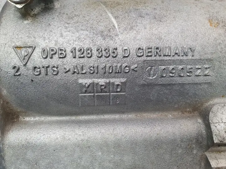 724755043d83de7fdff56b9d2c221944