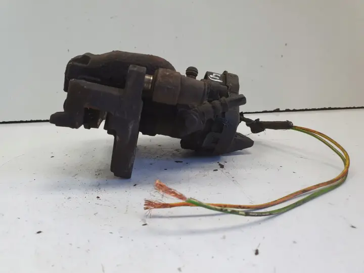 Volvo S90 V90 TYLNY ZACISK HAMULCOWY prawy tył 31687346