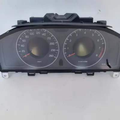 Volvo S80 II V70 III XC70 II 2.0 16V LICZNIK ZEGARY Europa 30786622AB