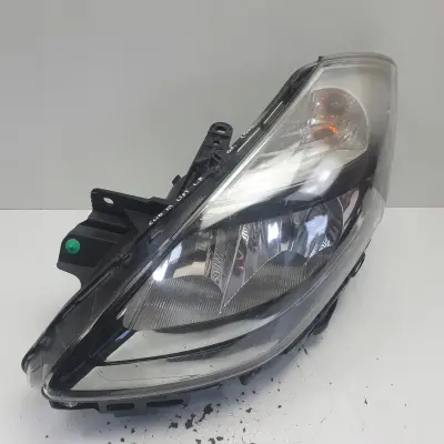 Renault Clio III LIFT PRZEDNIA LAMPA LEWA lewy przód EUROPA 260605550R