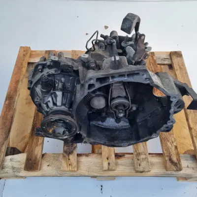 VW New Beetle 1.6 8V SKRZYNIA BIEGÓW manualna FCH manual