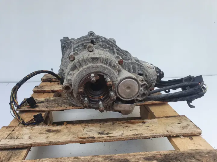 BMW X6 E71 X5 3.0 D TYLNY MOST TYŁ DYFER 7586025