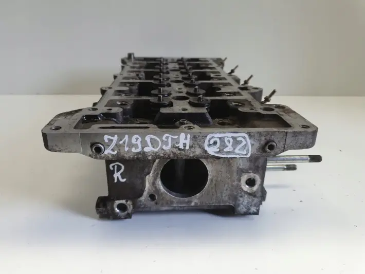 Opel Vectra C 1.9 CDTI GŁOWICA CYLINDRÓW 55565883