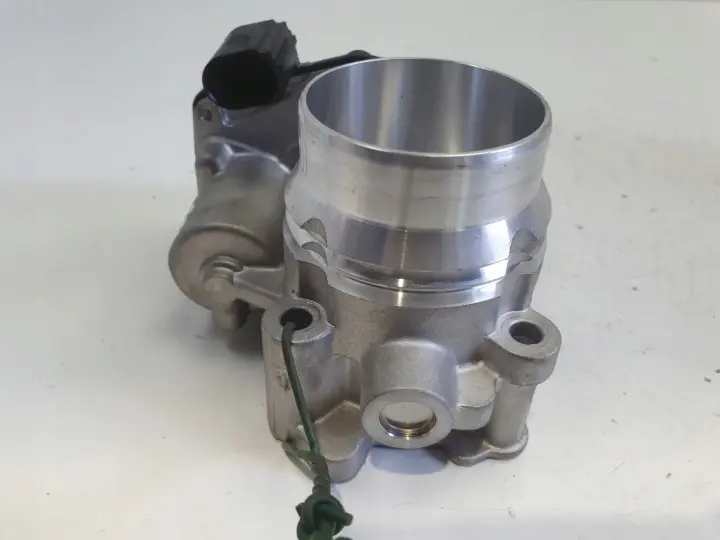 Volvo XC40 1.5 T3 PRZEPUSTNICA 31465702AA