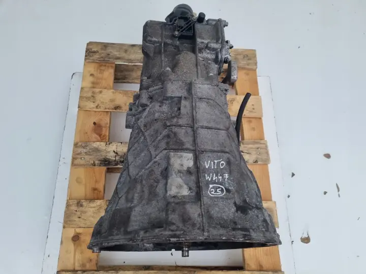 Mercedes W447 2.2 CDI MANUALNA SKRZYNIA BIEGÓW manual A9062610503