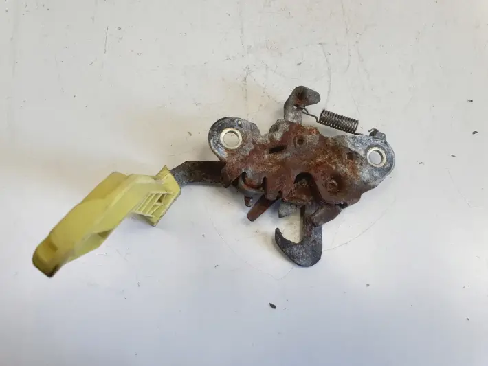 Citroen Berlingo III ZAMEK PRZEDNIEJ MASKI rygiel rączka