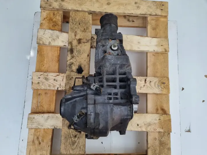 Mitsubishi Outlander II 2.4 REDUKTOR SKRZYNI BIEGÓW manualnej MANUAL