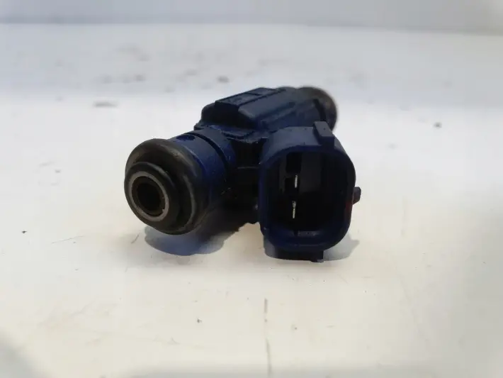 Kia Ceed 1.4 16V WTRYSKIWACZ PALIWA wtrysk 35310-2B000