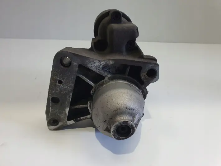 Mini Cooper R56 1.6 D ROZRUSZNIK bosch 0001138006 7802945
