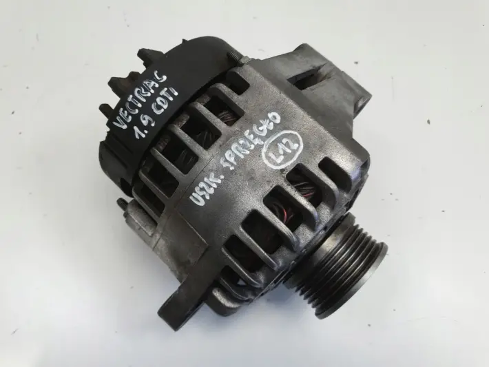 Opel Vectra C 1.9 CDTI ALTERNATOR denso 13117340 105A
