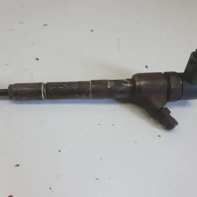 Opel Corsa D 1.3 CDTI WTRYSKIWACZ wtrysk 0445110083