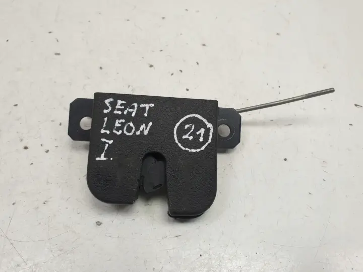 d803ce219cd52fd5f87fd5f2749f4767.jpg