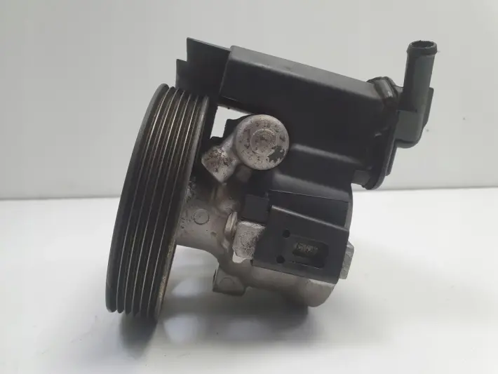 Peugeot 206 1.4 HDI POMPA WSPOMAGANIA 9638364580