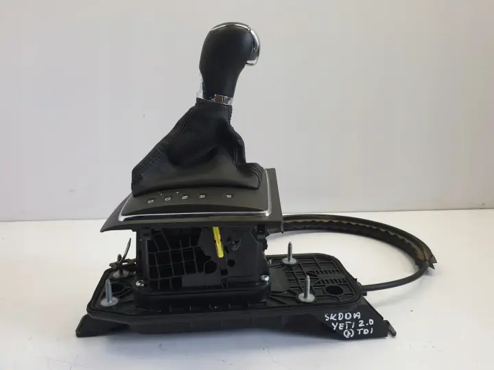 Skoda Yeti lift 2.0 TDI 4X4 LEWAREK ZMIANY BIEGÓW