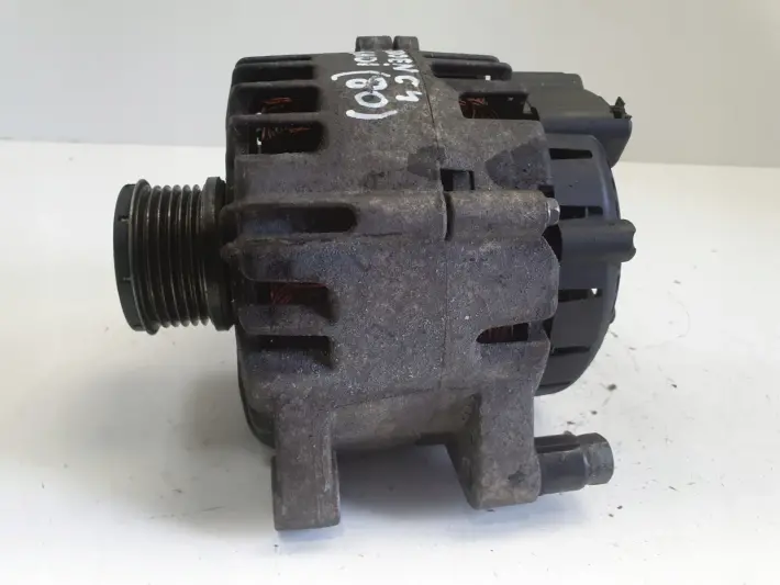 Citroen C4 II 1.6 HDI ALTERNATOR valeo 9678048880