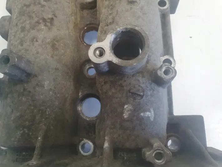 Fiat Doblo II 1.3 M-JET WAŁKI ROZRZĄDU Pokrywa zaworów 55209068