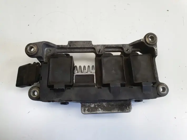 Audi A6 C5 2.4 V6 CEWKA ZAPŁONOWA 078905104