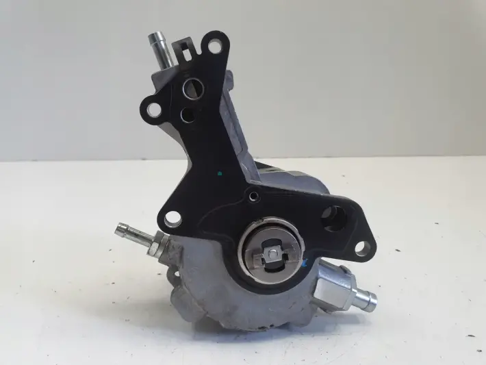 Audi A4 B5 B6 B7 A6 C5 1.9 TDI POMPA VACUM wakum LUK