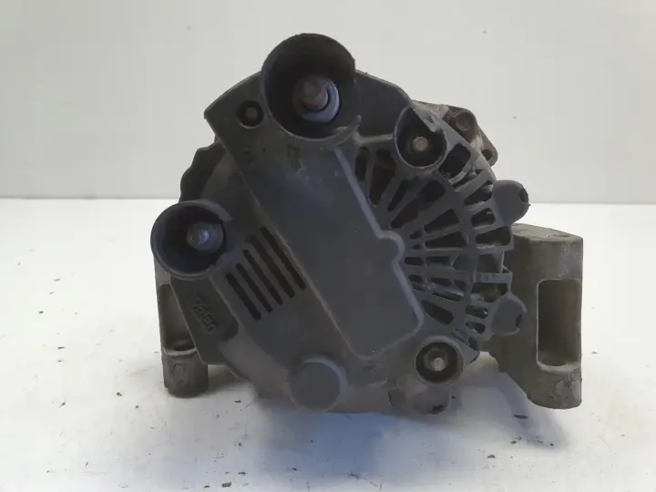 Opel Corsa C 1.3 CDTI ALTERNATOR