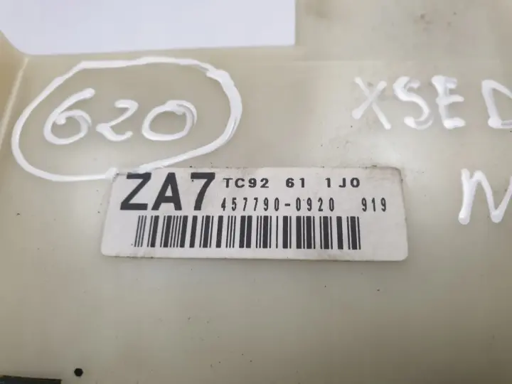 d38b118d68274b067be5d4c60a948051