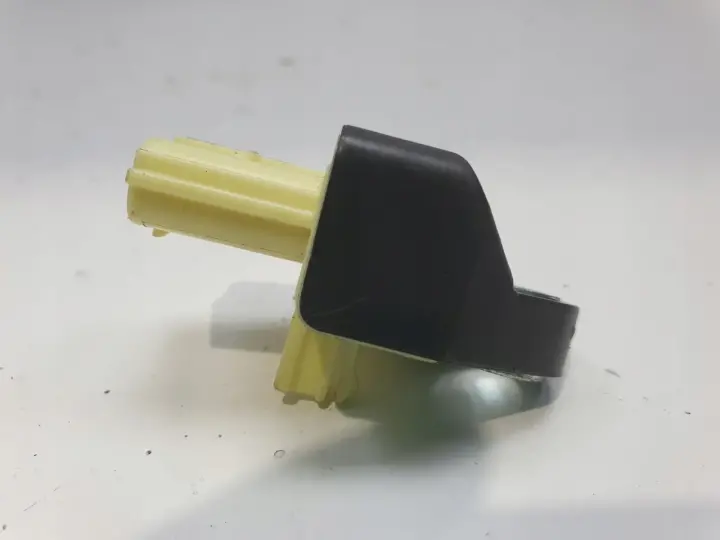 Toyota C-HR CHR 1.8 H CZUJNIK UDERZENIOWY Uderzenia 89831-F4030