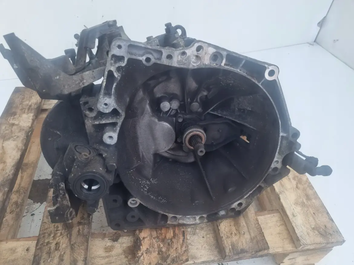 Citroen Xsara Picasso 1.6 HDI SKRZYNIA BIEGÓW 20DM62 manual MANUALNA