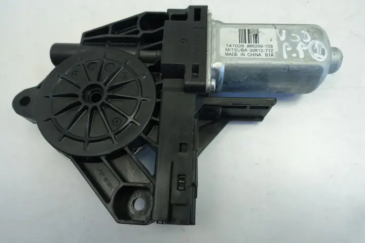d64e8e7977a41f1f4b2417f0c5138c12