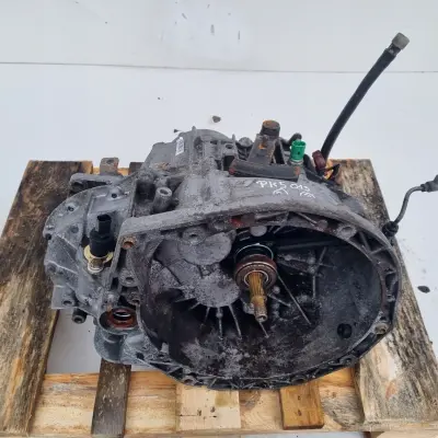 Opel Vivaro 1.9 DCI CDTI MANUALNA SKRZYNIA BIEGÓW manual PK5013