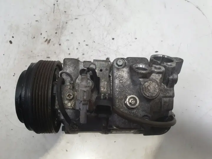 BMW E87 2.0 D SPRĘŻARKA KLIMATYZACJI pompa 447260-1850