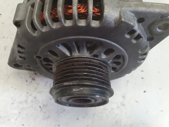 Opel Combo C 1.7 CDTI DI ALTERNATOR pompa vacum