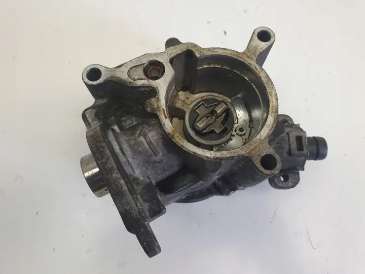 Audi A3 II 8P 1.8 TFSI POMPA VACUM wakum