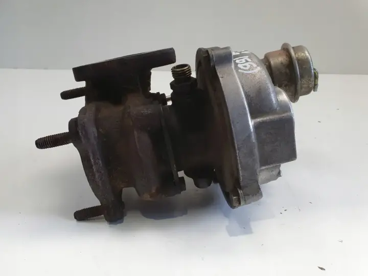 VW Golf IV 1.9 TDI TURBOSPRĘŻARKA 038145701D
