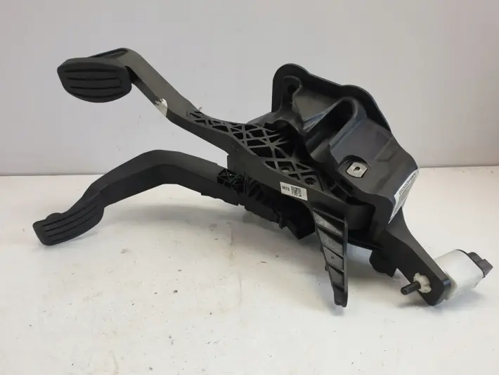 Opel Corsa F POTENCJOMETR GAZU Pedały pedał