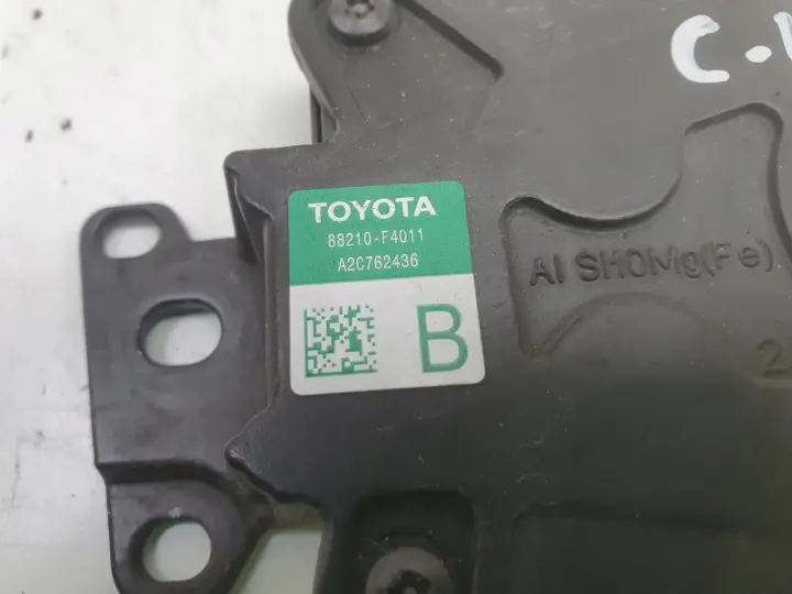 Toyota C-HR CHR RADAR TEMPOMATU Sensor distronic 88210-F4011