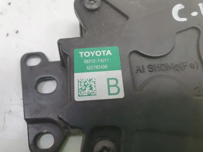 Toyota C-HR CHR RADAR TEMPOMATU Sensor distronic 88210-F4011