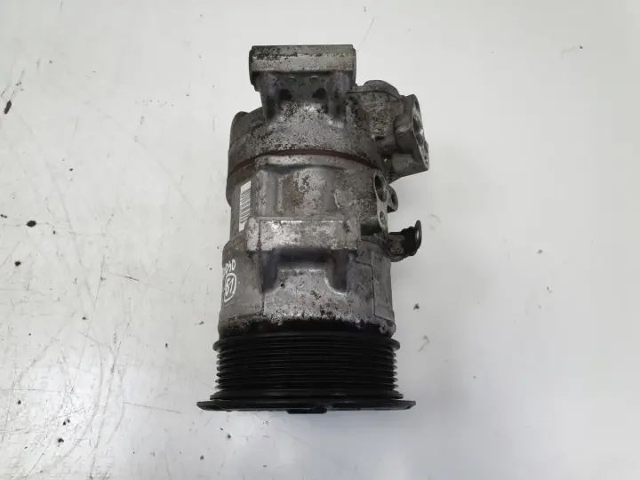 5765ec49ad597523bb846d418fcf6683