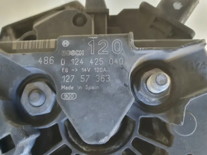 Saab 93 9-3 II 2.0 T ALTERNATOR bosch 0124425040 120A