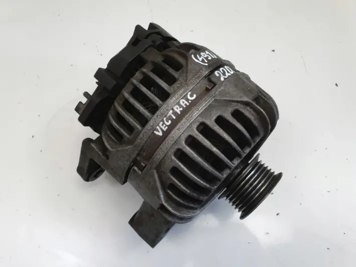 Opel Vectra C 2.2 DTI ALTERNATOR 0124525030 bosch 140A