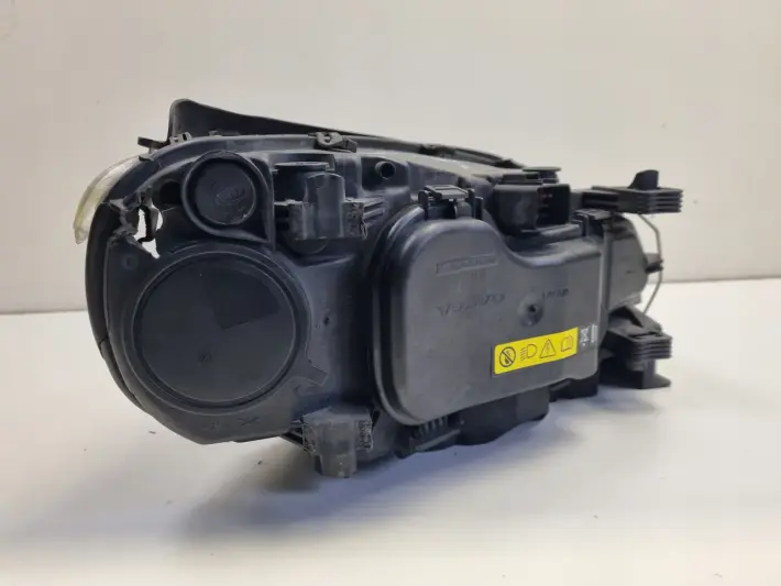 Volvo S80 II V70 III PRZEDNIA LAMPA LEWA LEWY PRZÓD XENON SKRĘTNY 31353532