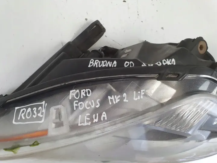 Ford Focus mk2 lift 07-11 PRZEDNIA LAMPA LEWA lewy przód anglik