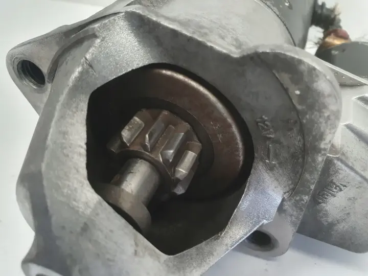 Audi 80 B4 1.9 TD ROZRUSZNIK 068911024P D7R33