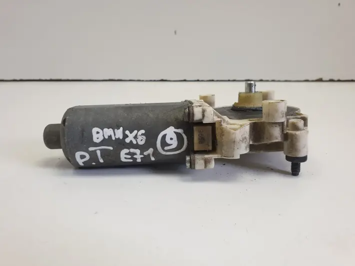 BMW X6 E71 SILNICZEK SZYBY Prawy tył PASAŻERA